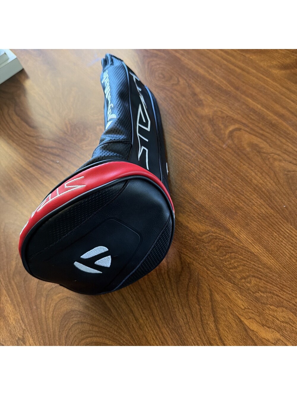 TaylorMade Stealth Driver Headcover In Black and Red Excellent Condition